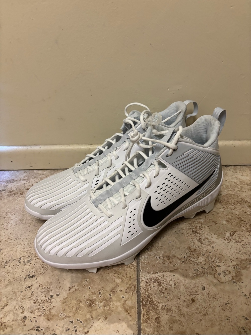 Nike Football Cleats Lineman Force Savage Pro 3 White DA5453-104 Men's 16